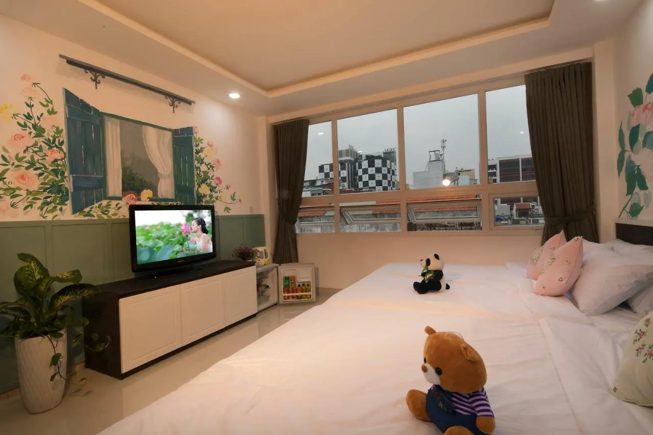 Full House Homestay Ho Chi Minh City 3*,